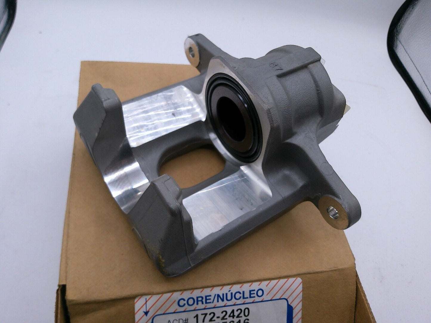 Genuine OEM GM Rear Passenger Side Disc Brake Caliper Assembly 15855616 | CS10-B