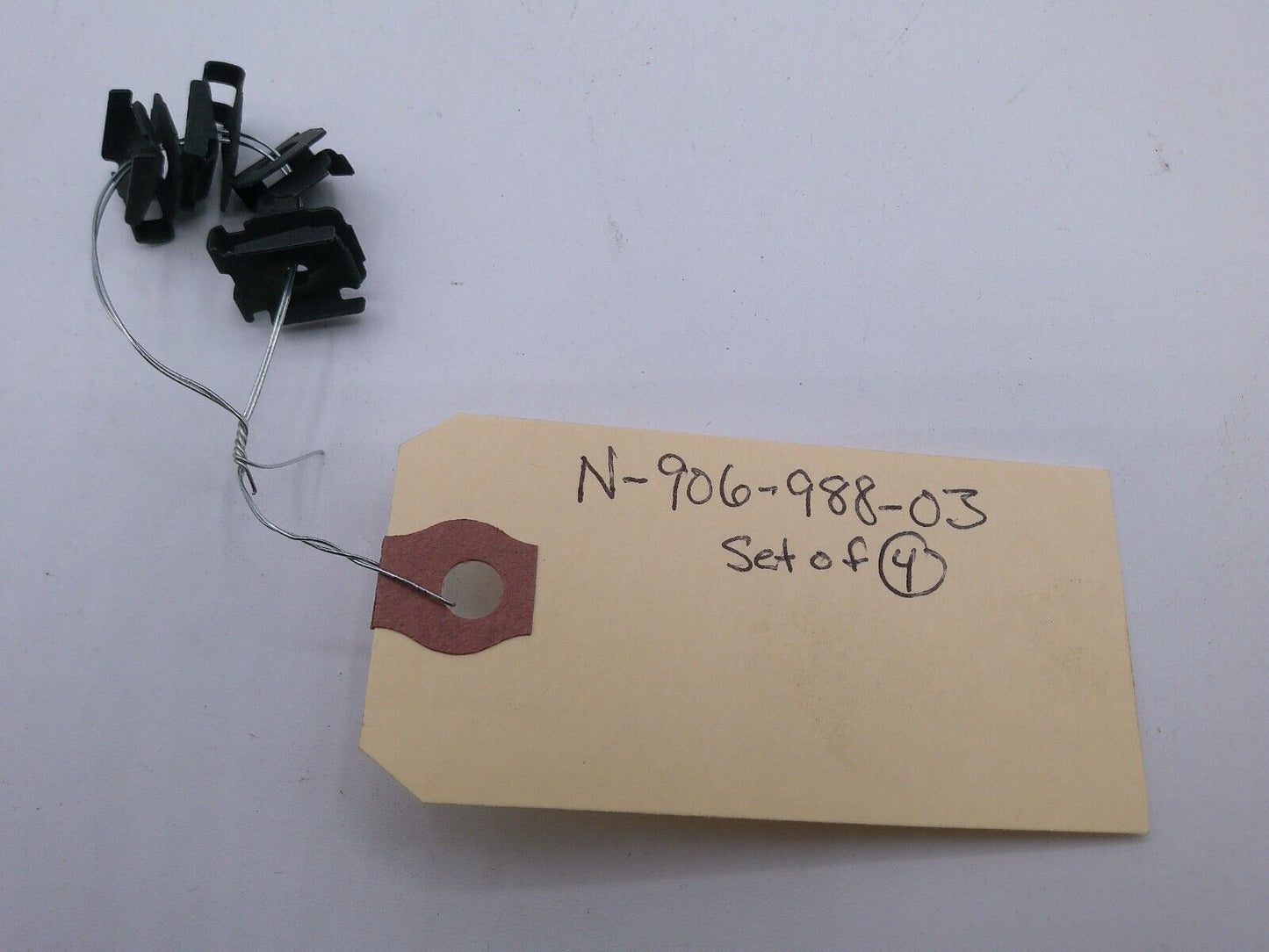 (4) Genuine Volkswagen Cluster Assembly U-Nut Speed Nut N-906-988-03 | VM1-01-D