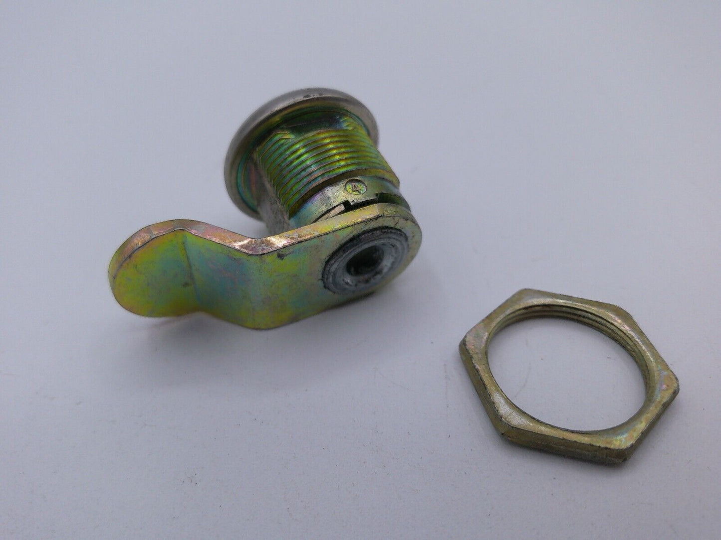 Genuine BlueBird Bus Part: 01060748 F/TANK GLOVE CMPT LOCK w/ key | DSK-02-1D