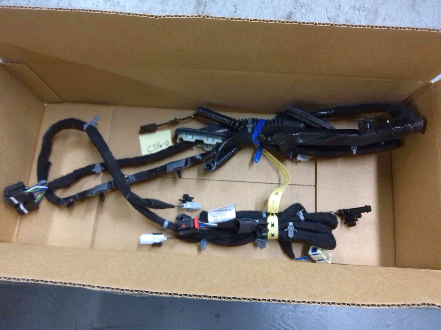 Genuine OEM GM 85539623 Hands Free Power Liftgate Wiring Harness | CS16-D