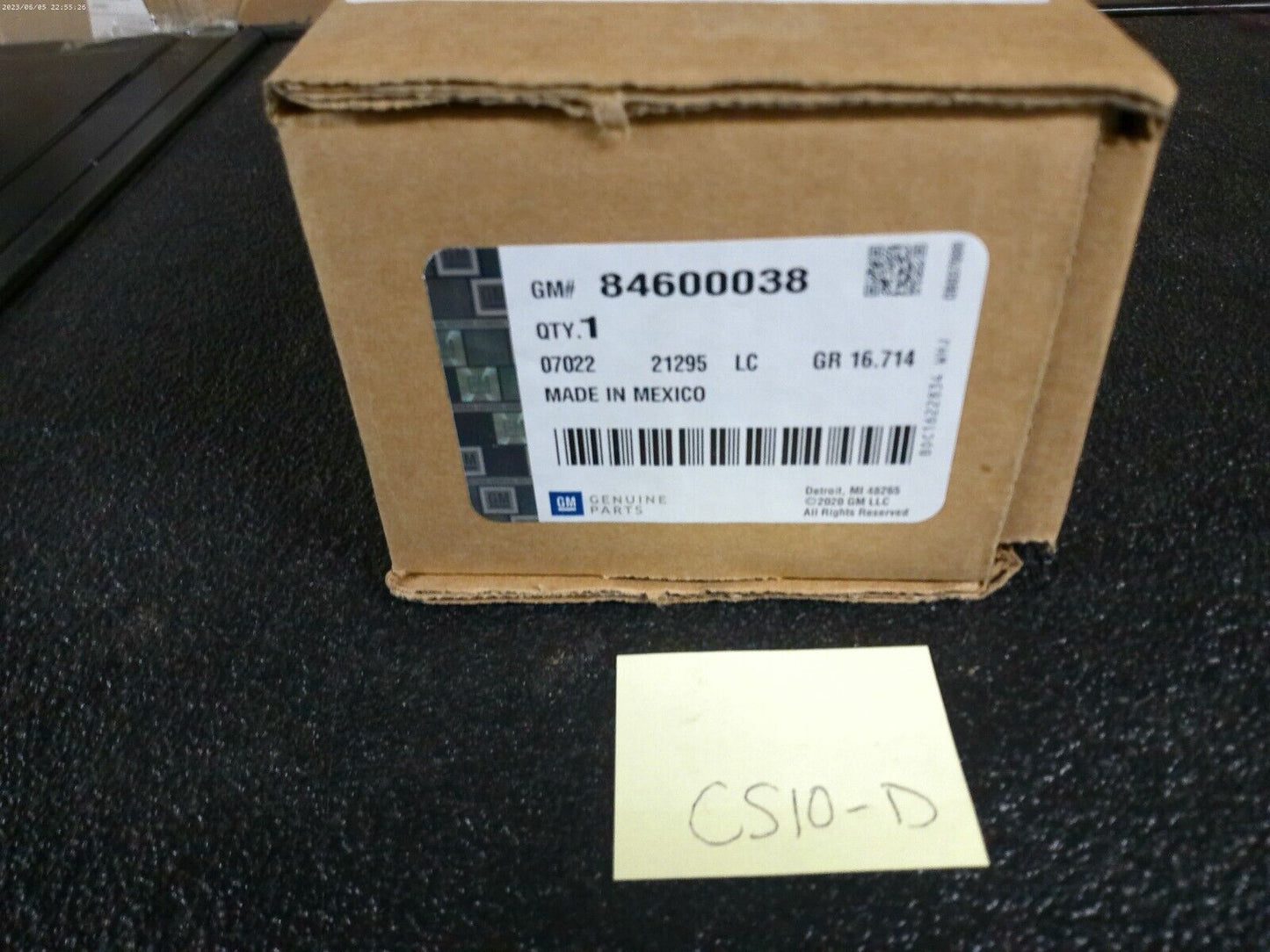 GM Genuine Parts 84600038 Seat Belt Receptacle | CS10-D