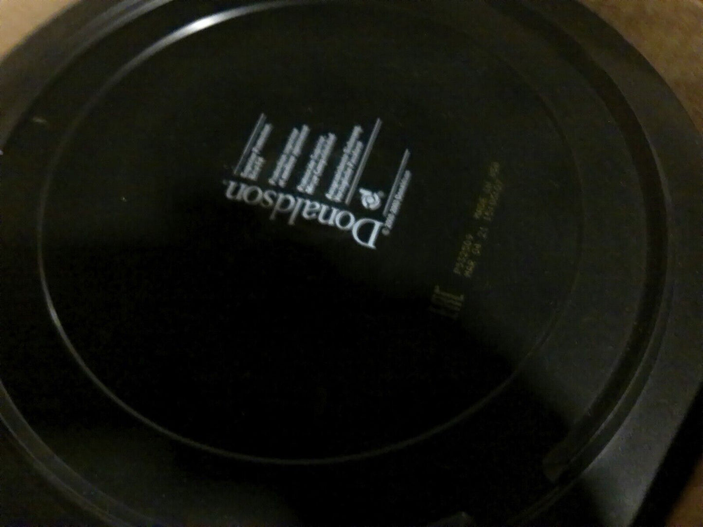 (1) Genuine DONALDSON AIR Filter p532509 | WD21-2