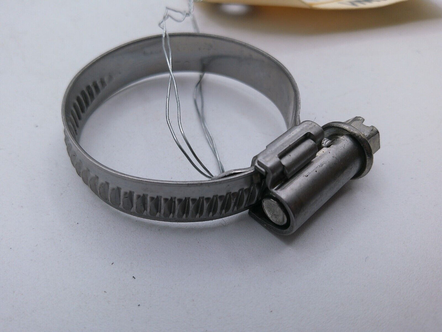 Genuine OEM Volkswagen Elbow Clamp N-102-581-01 | VM1-03-E