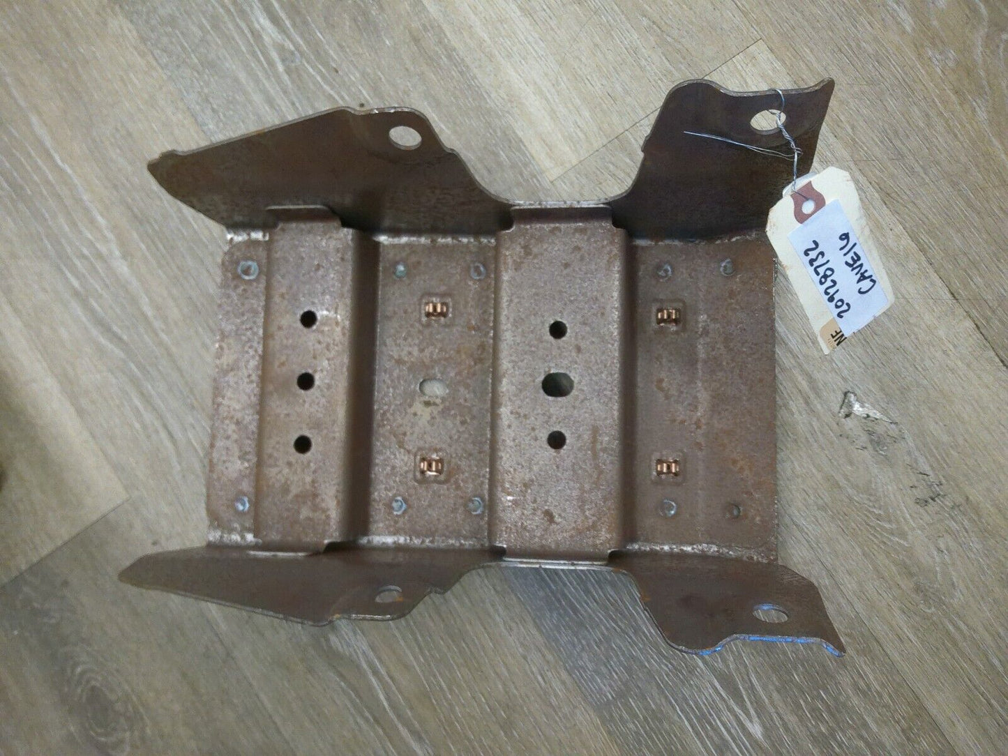 GM OEM Front Floor Lower Console - GM 20928732 | 2006-2016 Chevrolet | CAVE16