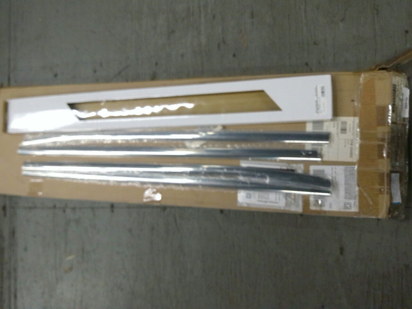 OEM GM Crew Cab Window Ledge Trim Set of (4) by Putco® Chrome 19353848 | 330-6