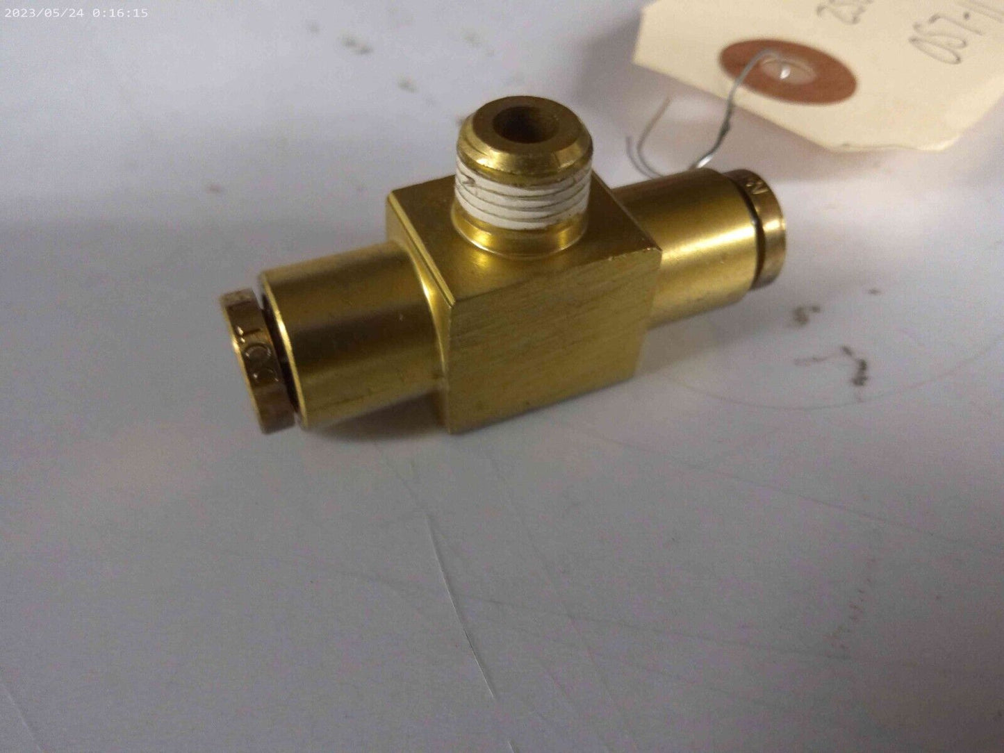 Eaton / Mack 25099026 - Multi-Purpose Brass Fitting | OS7-11