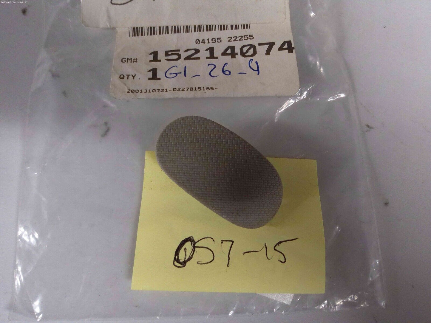 15214074 Genuine OEM GM Windshield Side Pillar Molding Bolt Hole Plug | OS7-15