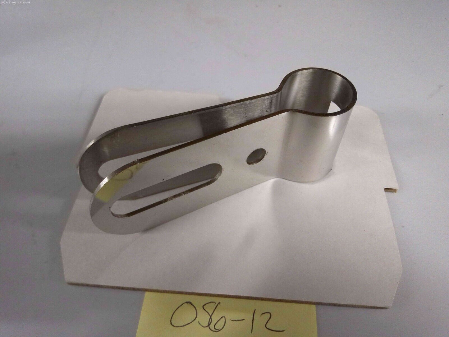 Mack / Volvo BRACKET MIRROR CLIP UPPER Stainless 25191177 | OS6-12