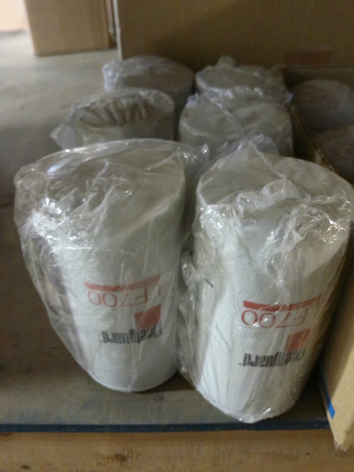 Lot of (6) Fleetguard Lube Filters Spin-On LF700 | WD13-1