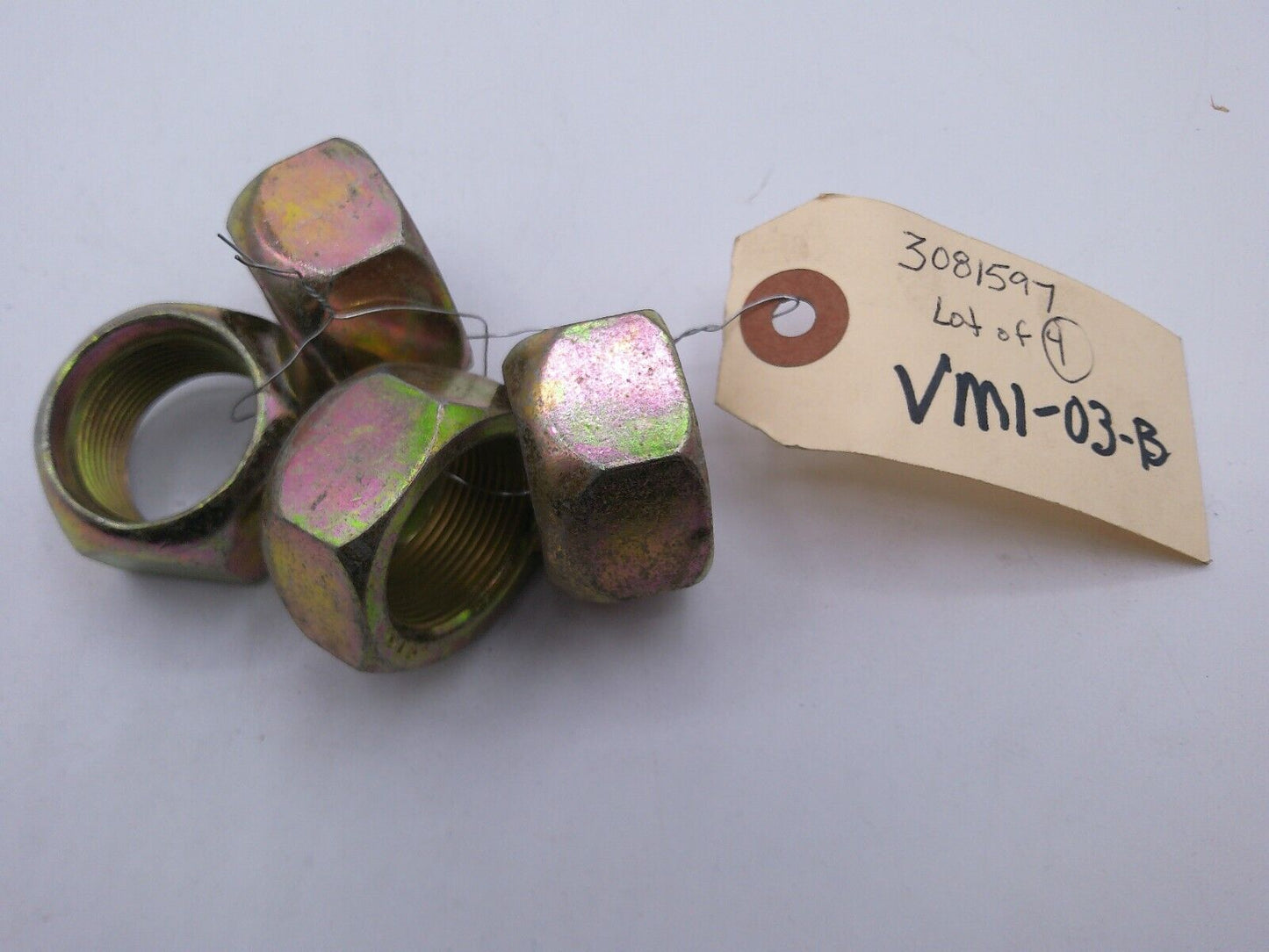 Genuine OEM Volvo Truck 3081597 Wheel Nut Lot of (4) | VM1-03-B