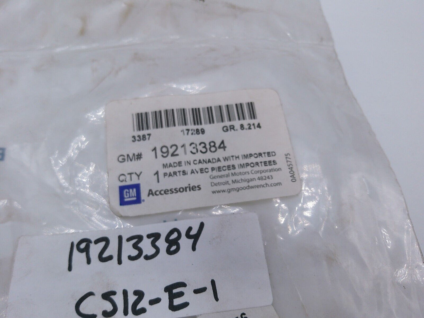 Genuine OEM GM Mud Guard (Set of 2) 19213384 | CS12-E-1