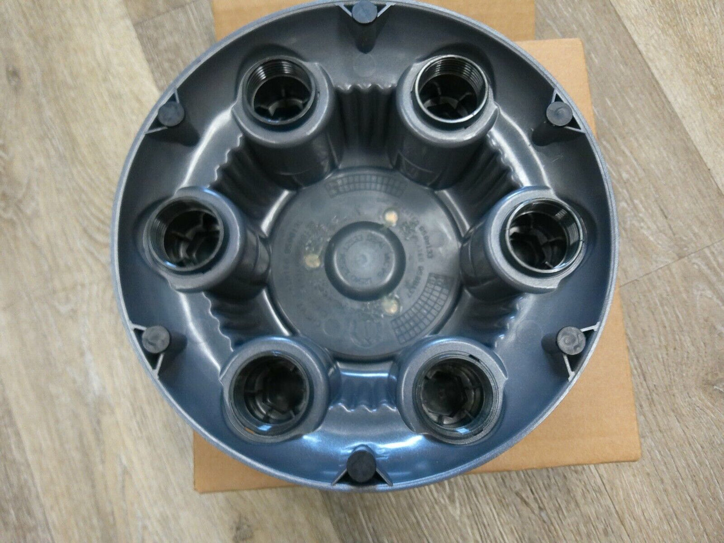 OEM NEW 2005-2014 GMC Wheel Hub Center Cap Cover 9598133 | CAVE14