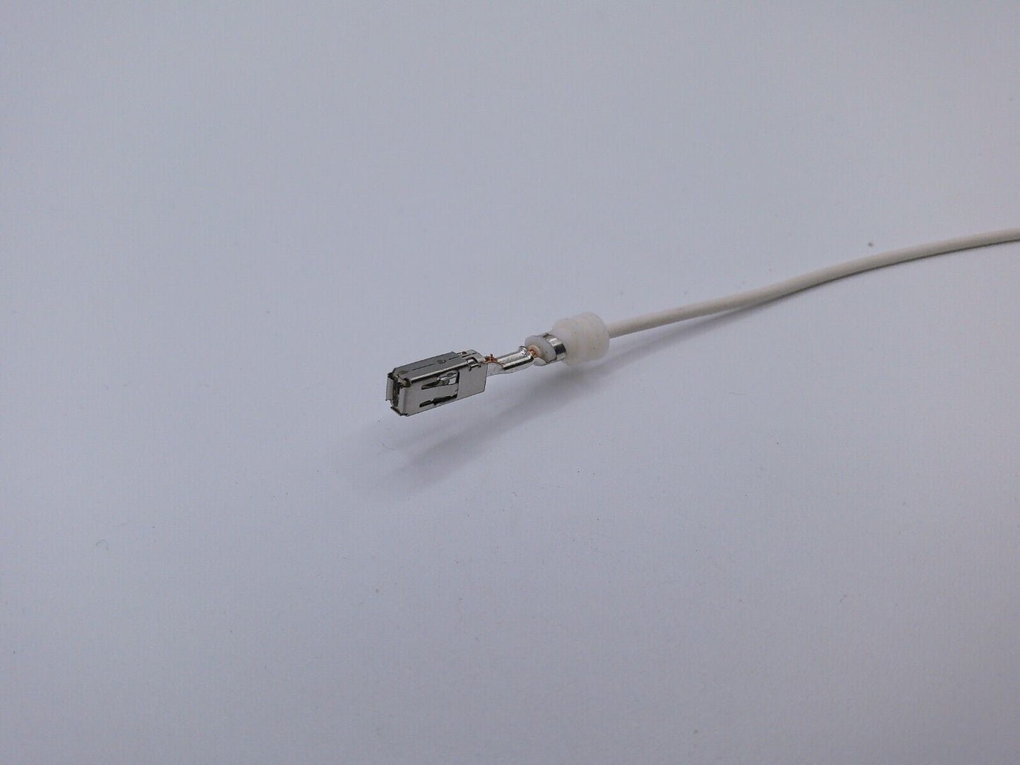 Genuine OEM GM Wire 85533337 | OS2-11-E