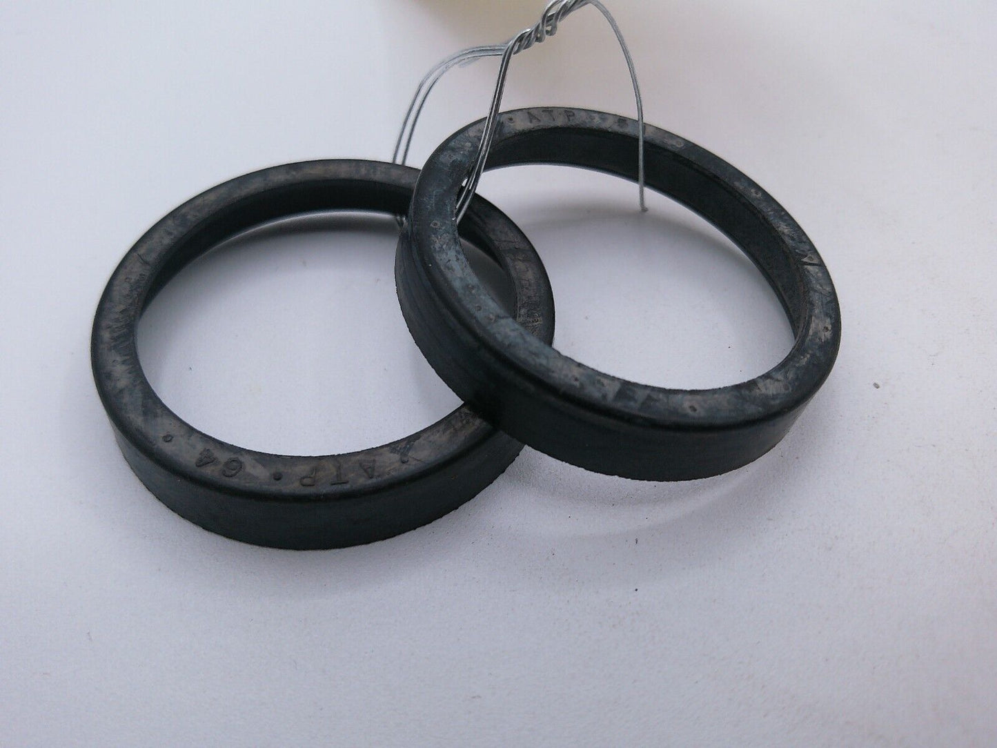 Lot of (2) Genuine OEM Mack 25624923 Oil Seals | OS4-11-A