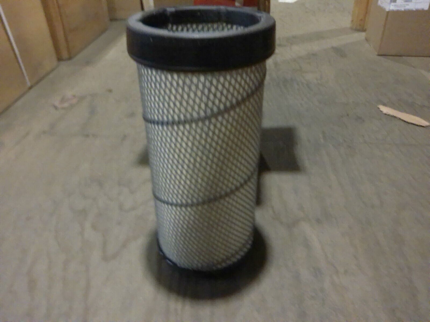 (1) Genuine Fleetguard Air Filter Secondary - AF25345 | WD26-2