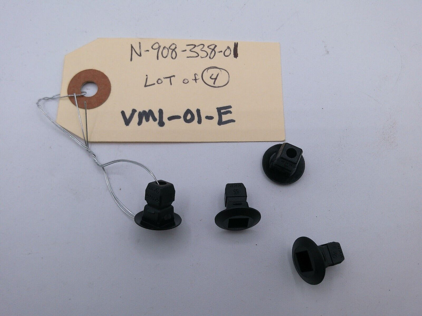Genuine OEM VW Audi Fender Liner Retainer Nut Lot of (4) N90833801 | VM1-01-E
