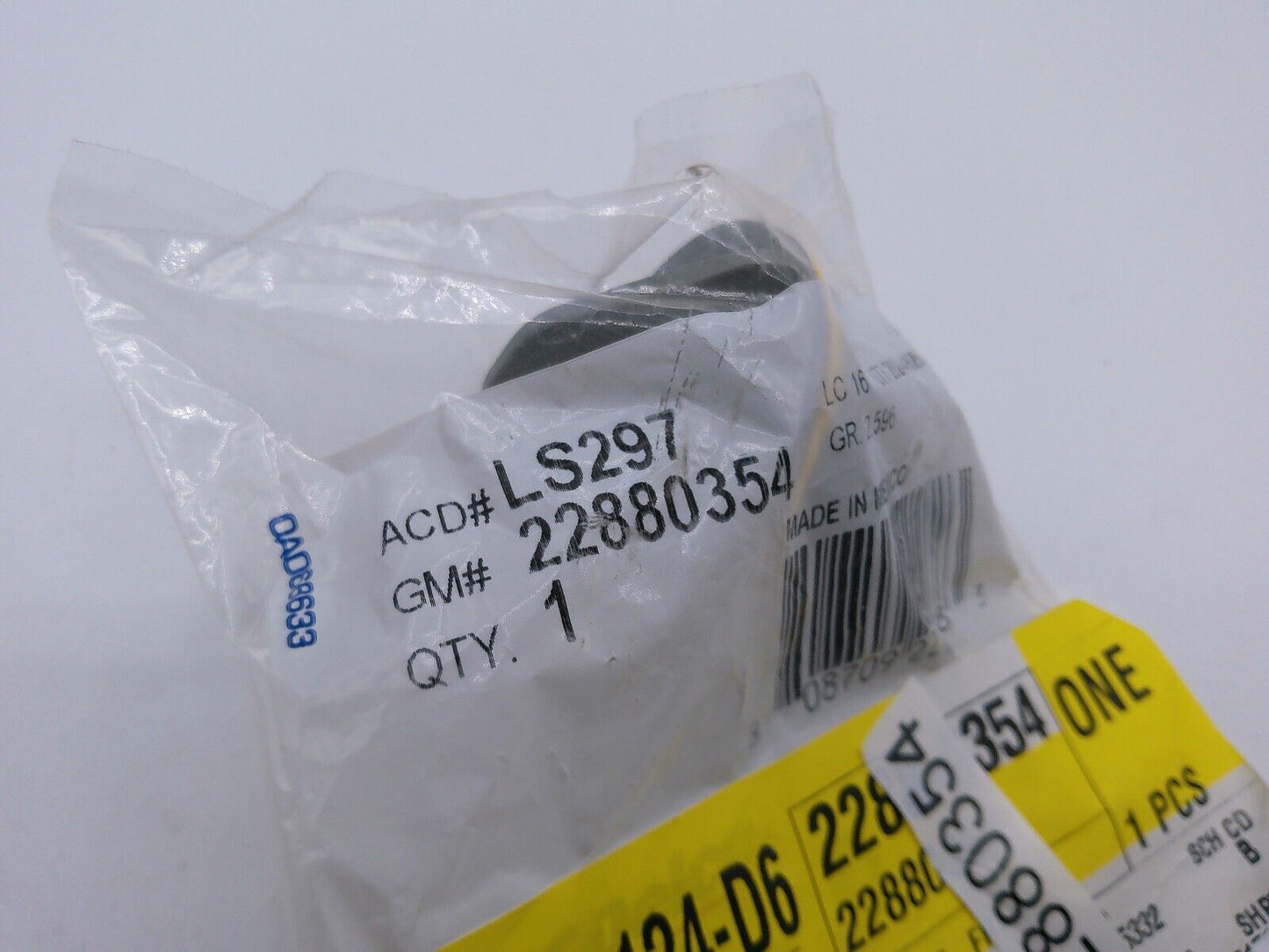 Genuine oem GM Front Side Turn Signal Lamp Socket 84987048 | OS4-13-C