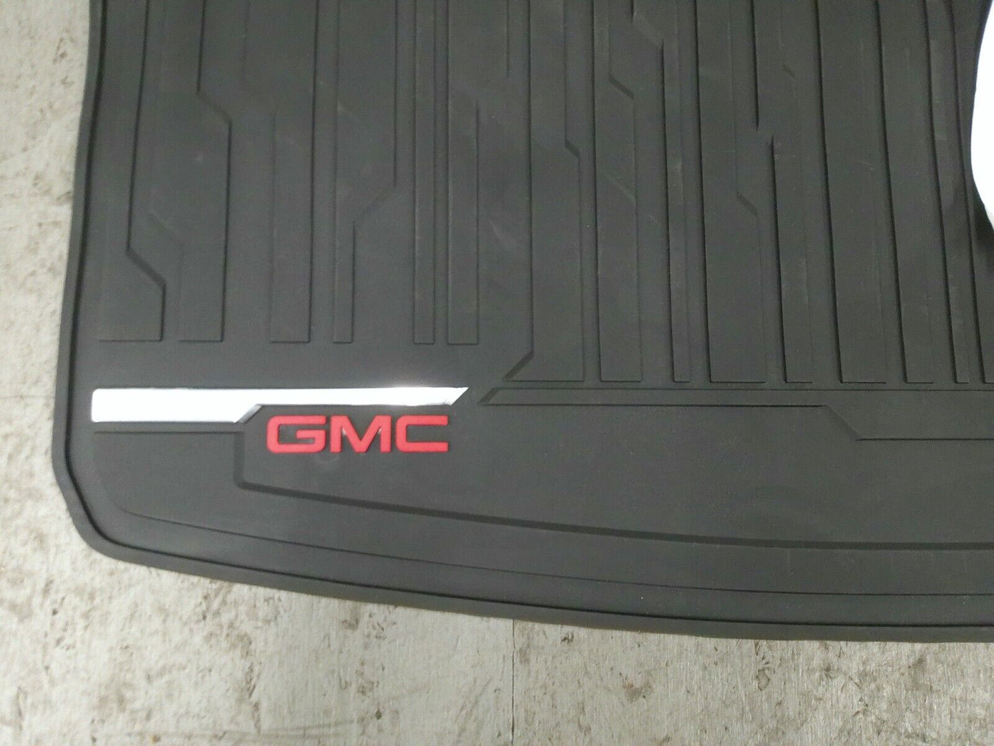 Large GMC logo Cargo Area Mat, Premium All Weather - GM OEM 84184221 | 330-6