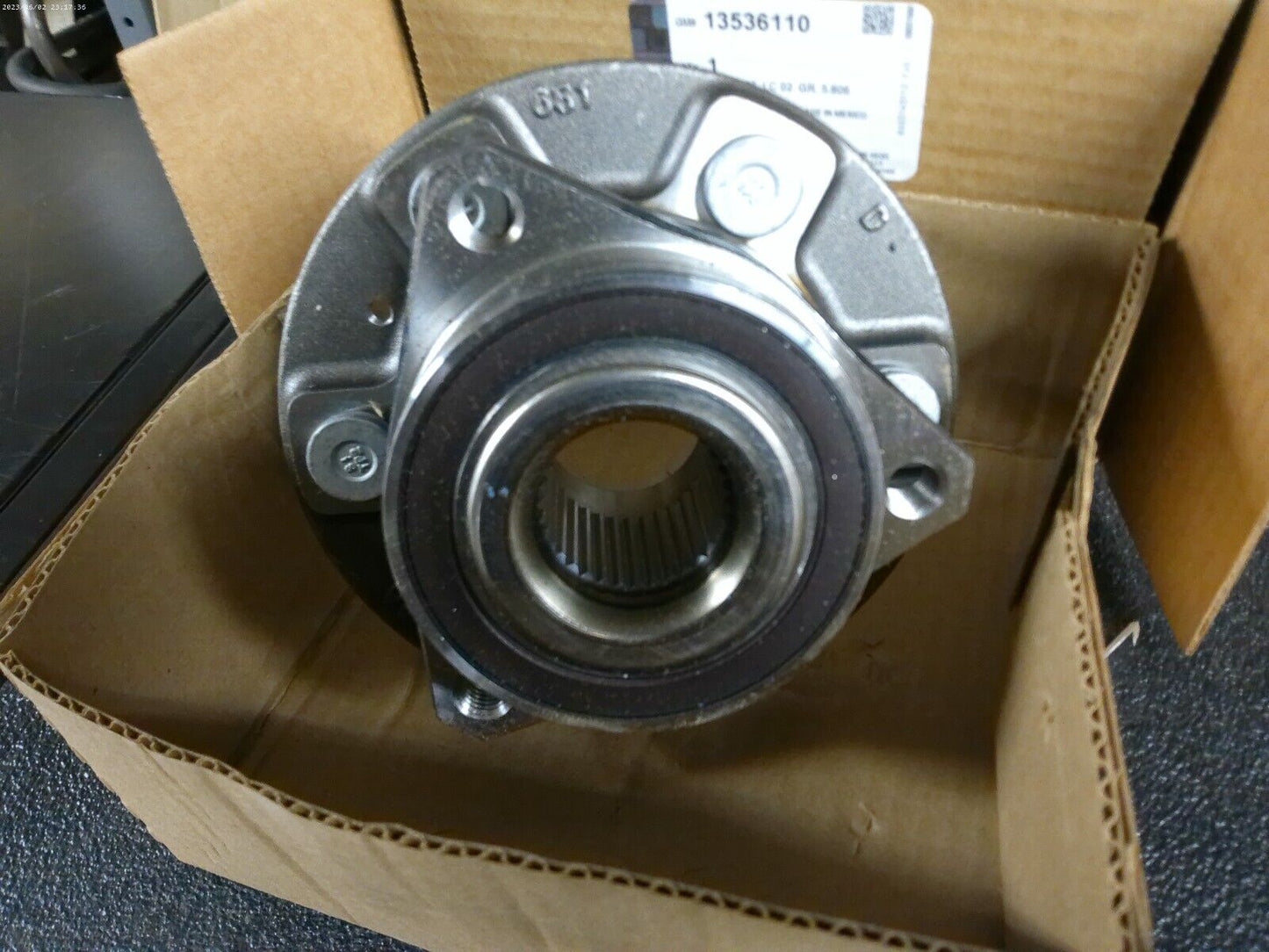OEM GM Original Equipment 13536110 Wheel Hub and Bearing Assembly | CS11-D