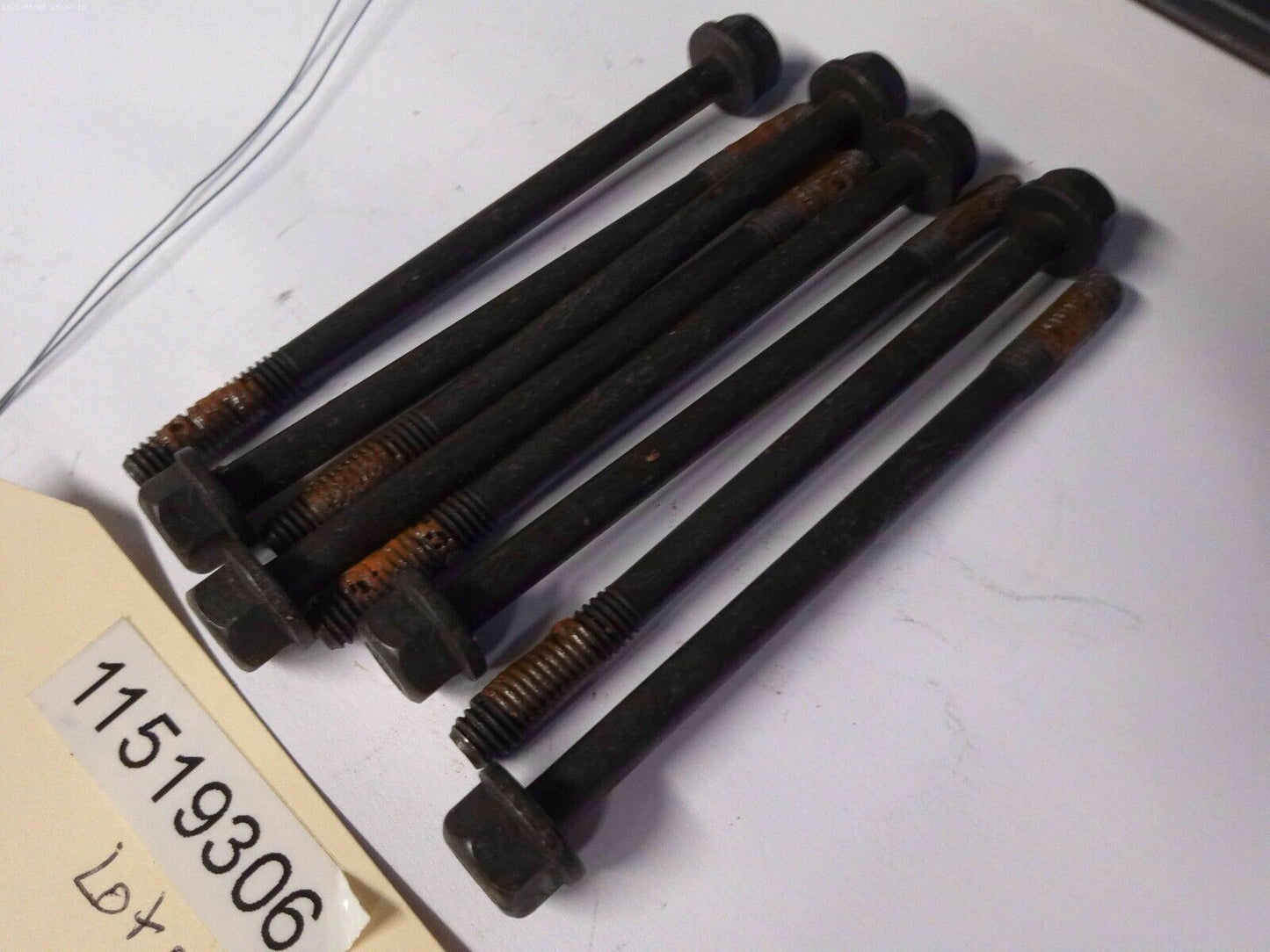 GM 11519306 Knurled Head Bolt/Engine Cylinder Head Bolt Lot of (8) | OS7-12