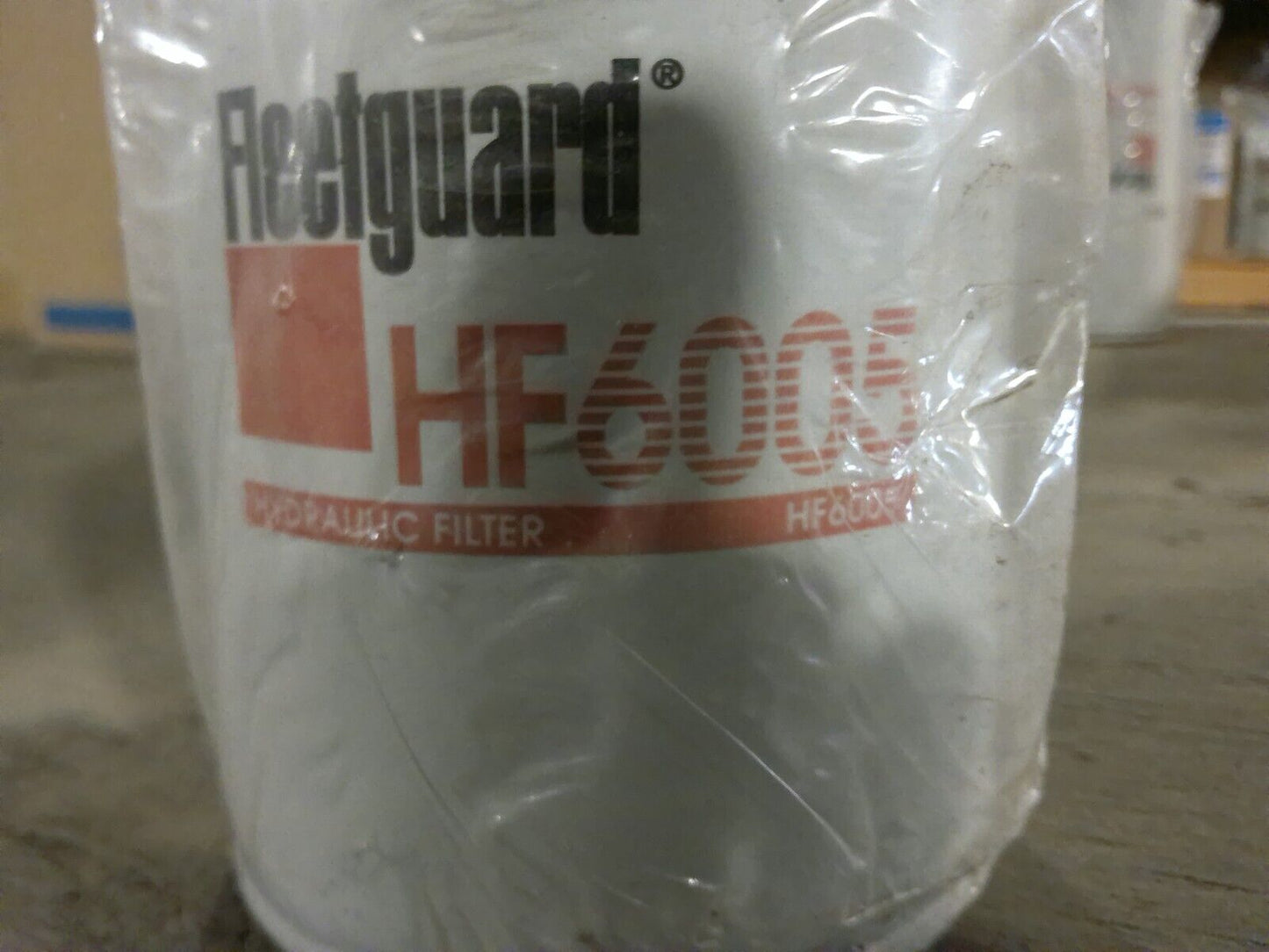 (1) Genuine Fleetguard Hydraulic Filter - HF6005 | WD31-1