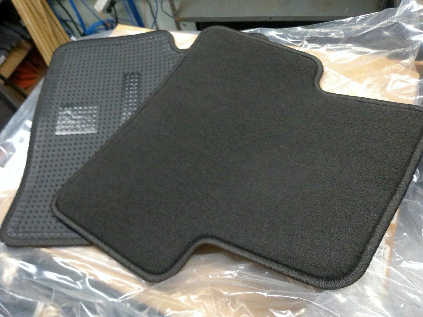 Genuine OEM GM Floor Mats Carpet Rear 23464410 | CS11-B