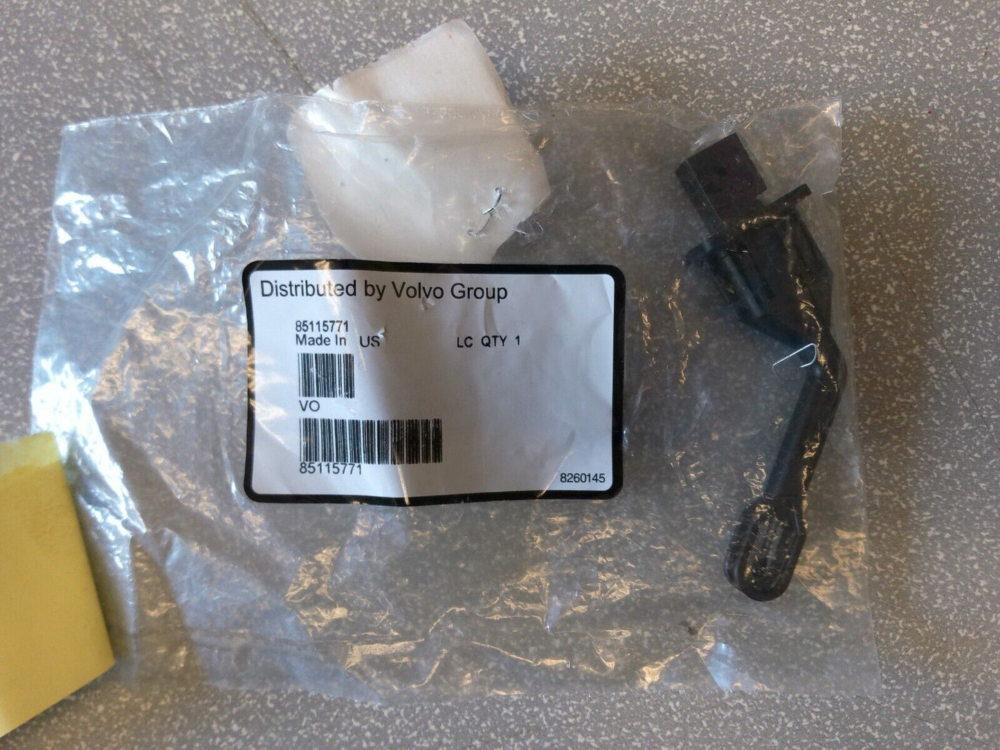 Genuine OEM Volvo 85115771 Thermister/ Temperature Sensor Switch | OS4-12-D