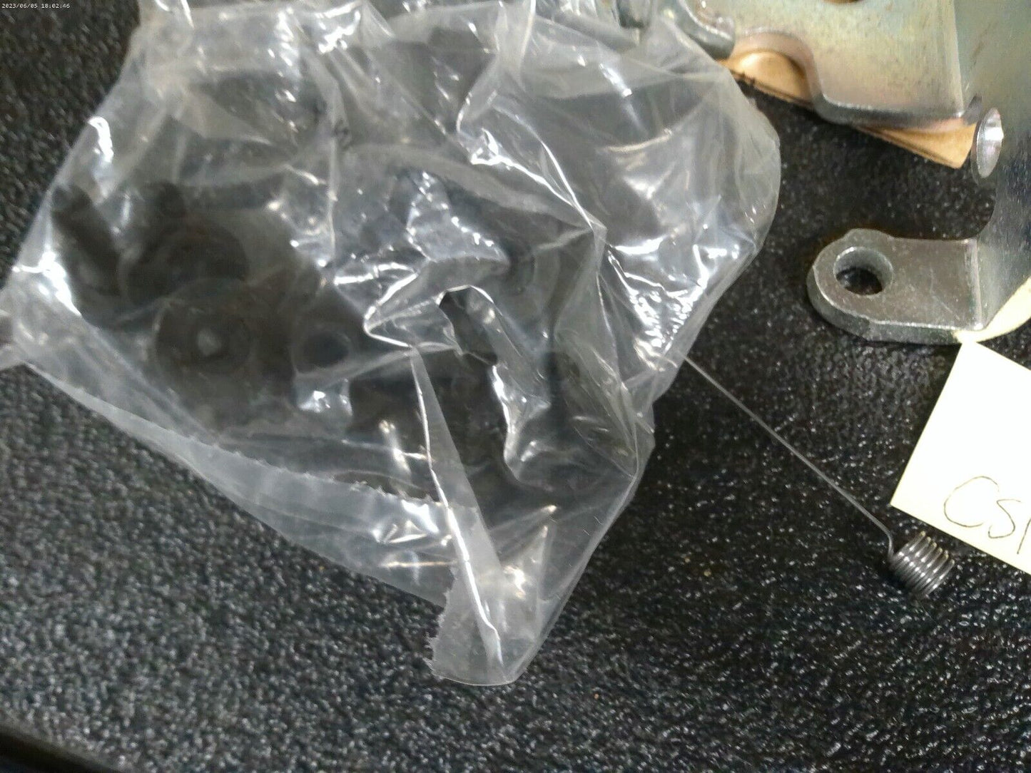 Hinge Assy GM Genuine Parts 19354133 | CS12-D