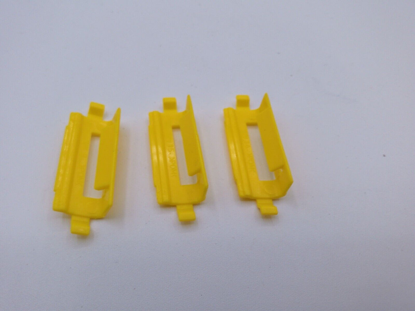 GENUINE GM GENERAL MOTORS OEM CLIP LOT OF (3) 10287926 | OS4-06-C