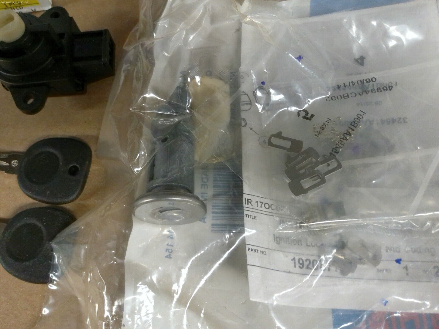 Genuine OEM GM Ignition Lock Cylinder Kit 23240429 | CS11-D-T