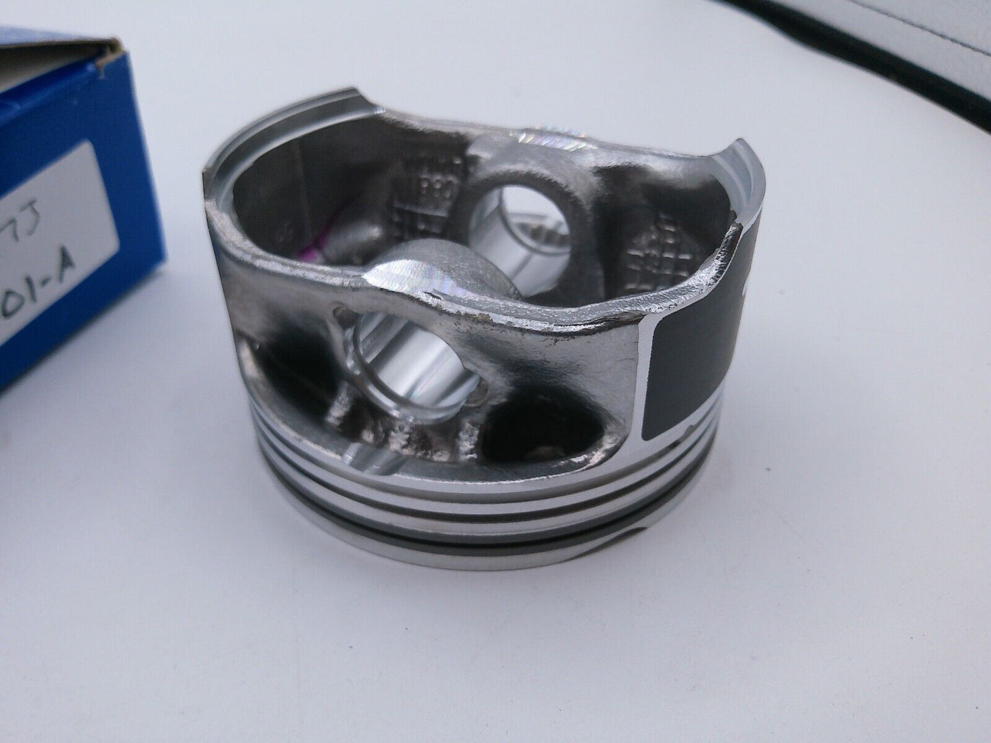 New-GM OEM General Motors PISTON 12643173 - No pin, no rings | VM1-01-A