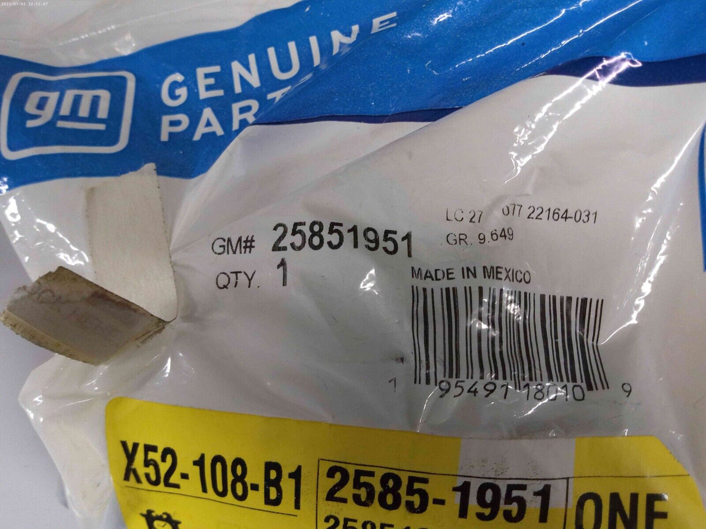 Genuine OE GM Steering Wheel Radio & Bluetooth Control Switch 25851951 | OS6-11