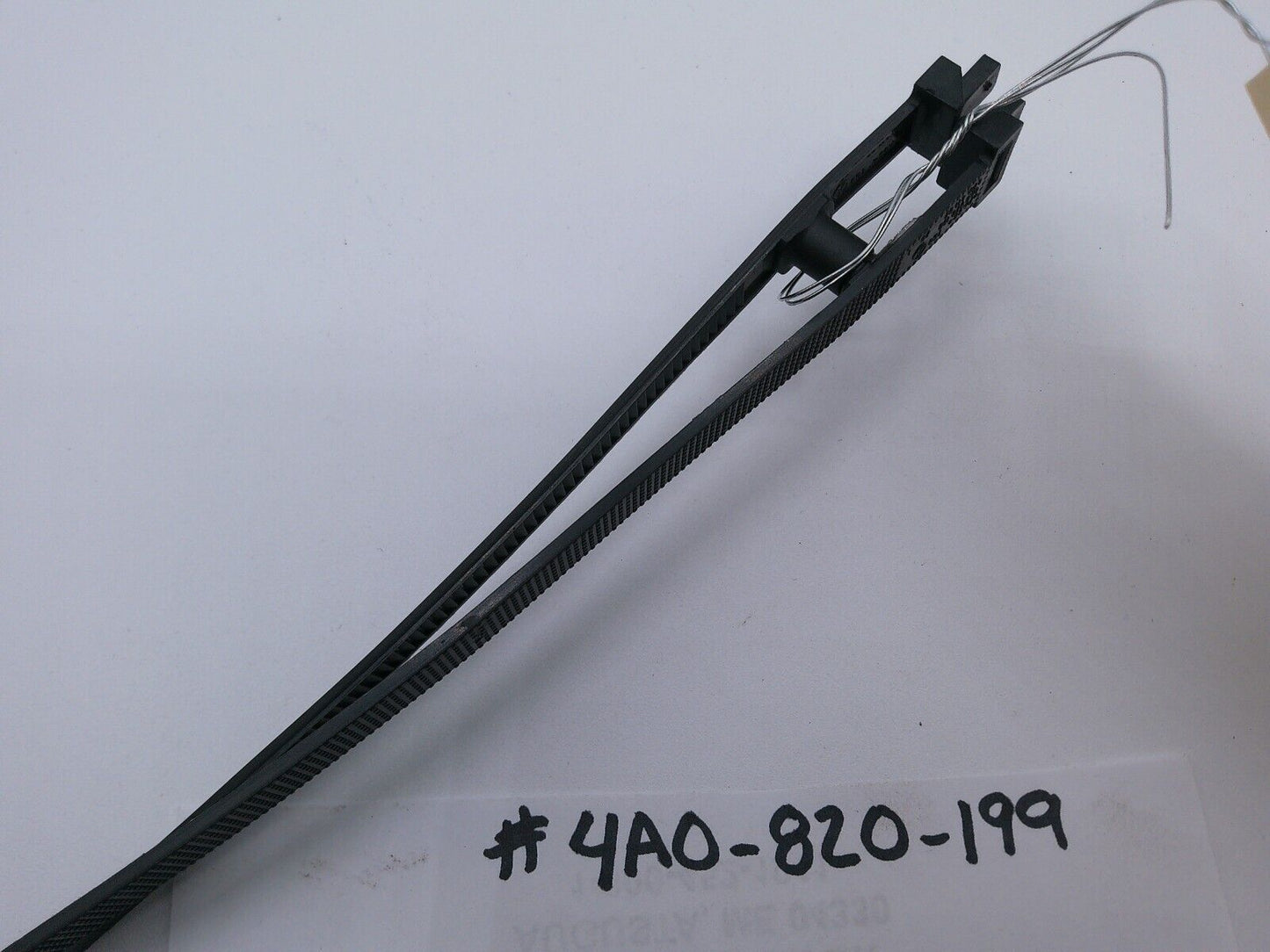 oem VOLKSWAGEN AMAROK CABLE TIE DOUBLE FIL 4A0820199 | OC2-10-D