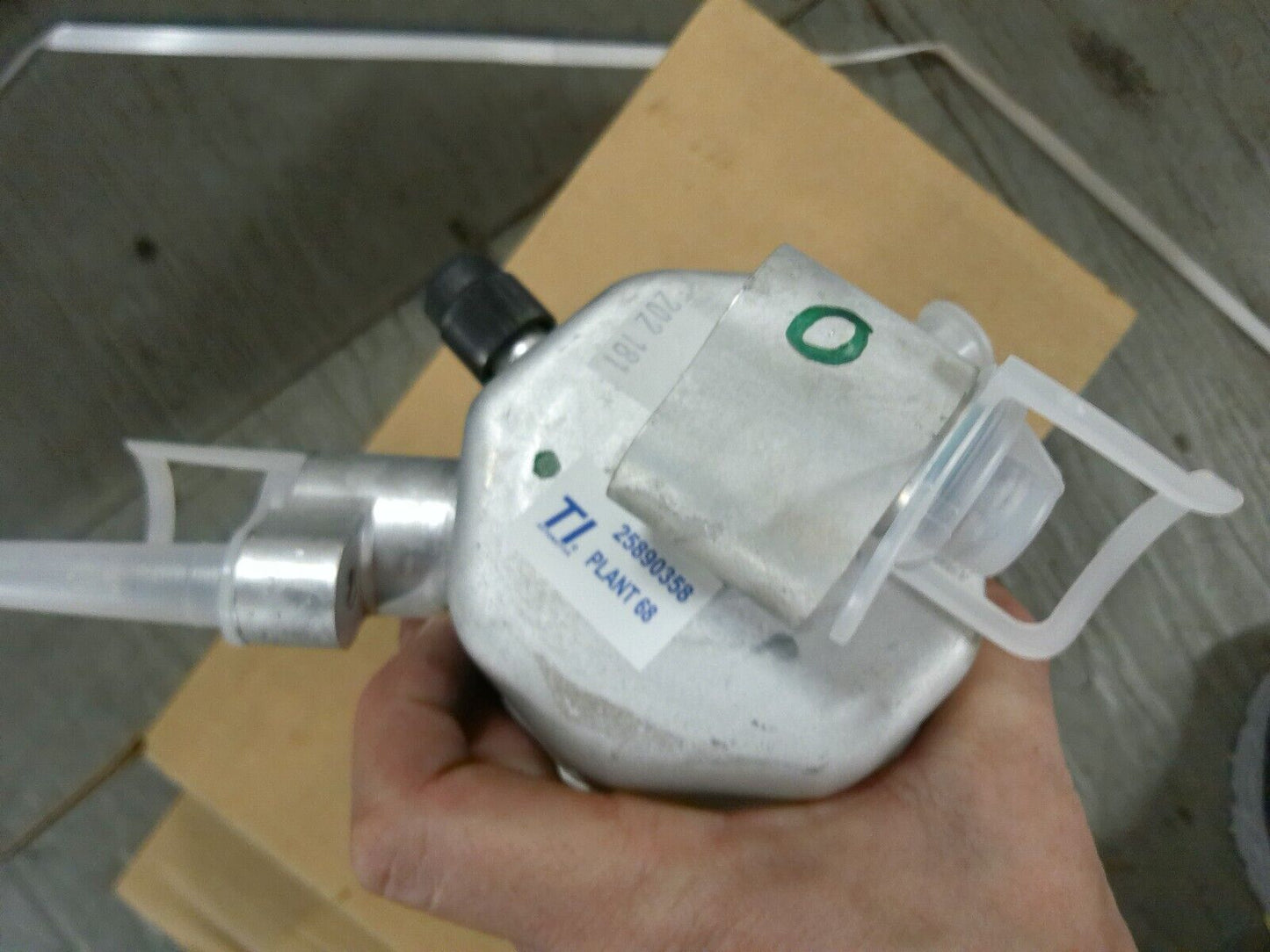 Genuine GM OEM Air Conditioning Accumulator 84451983 | CAVE17