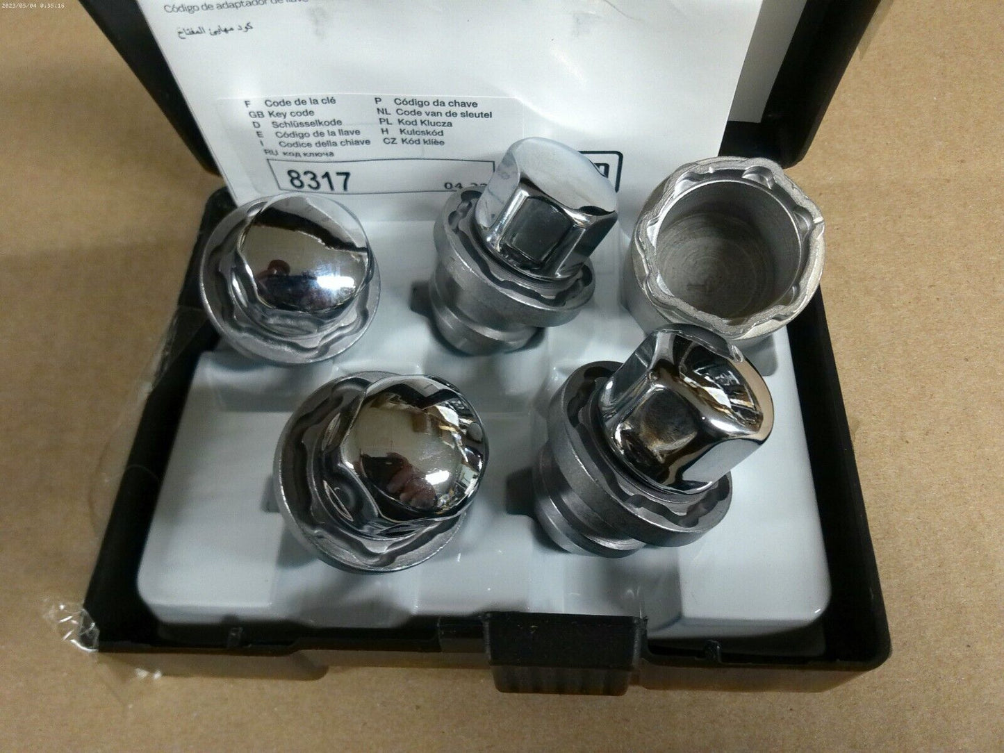 New Genuine OEM GM Chrome Wheel Locks Set 85548789 | CS13-B-T