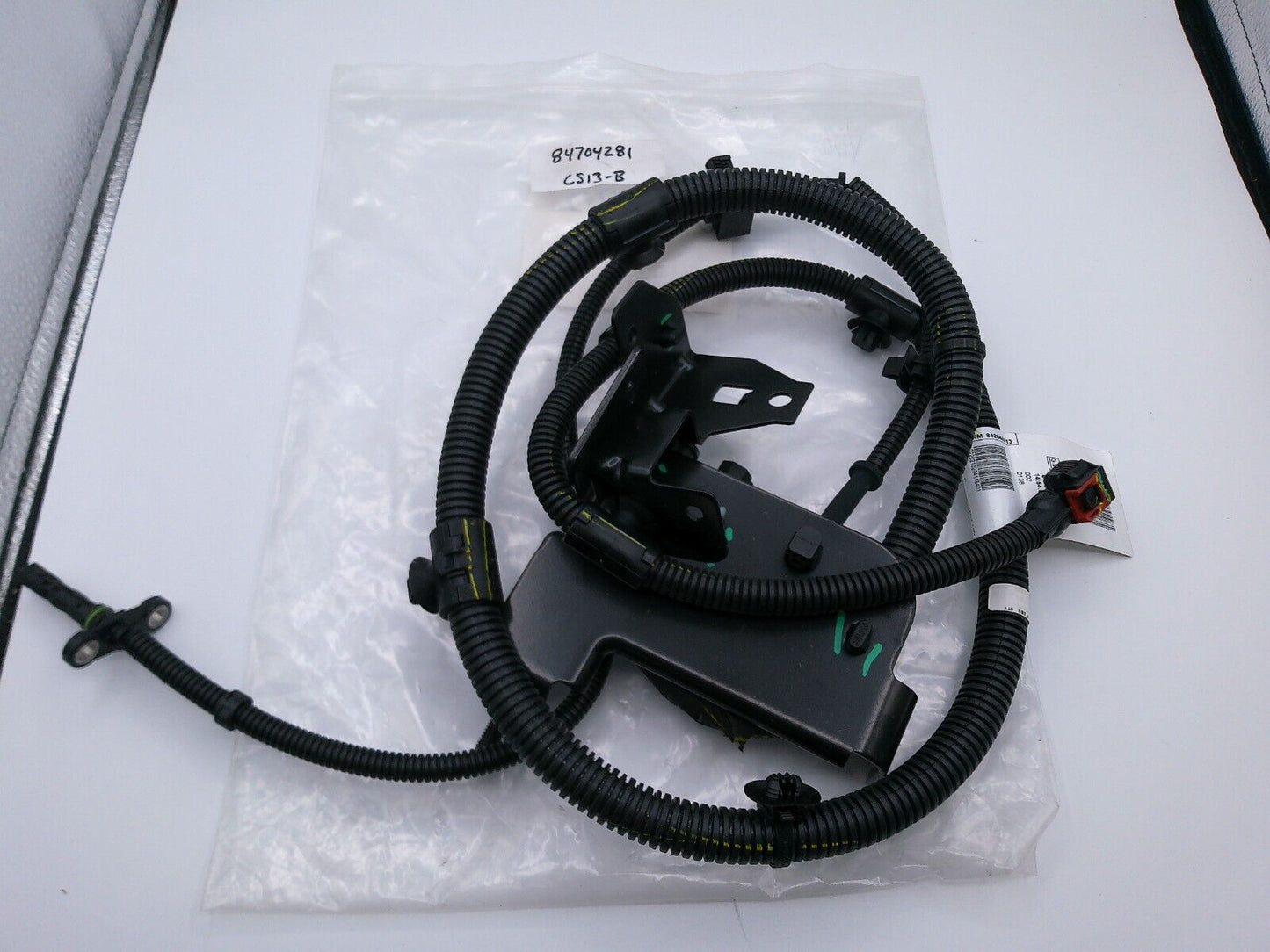 Genuine OEM GM 84704281 Harness Assembly | CS13-B