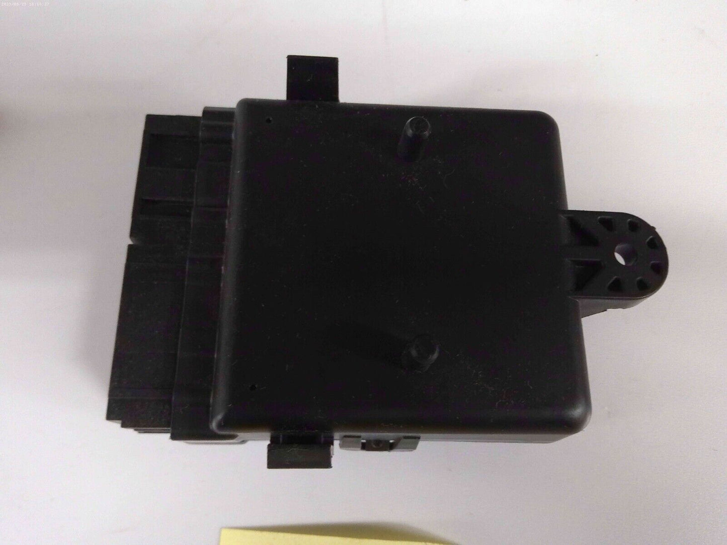GM Genuine Parts 13511701 Seat Heater Control Module | CS6-09