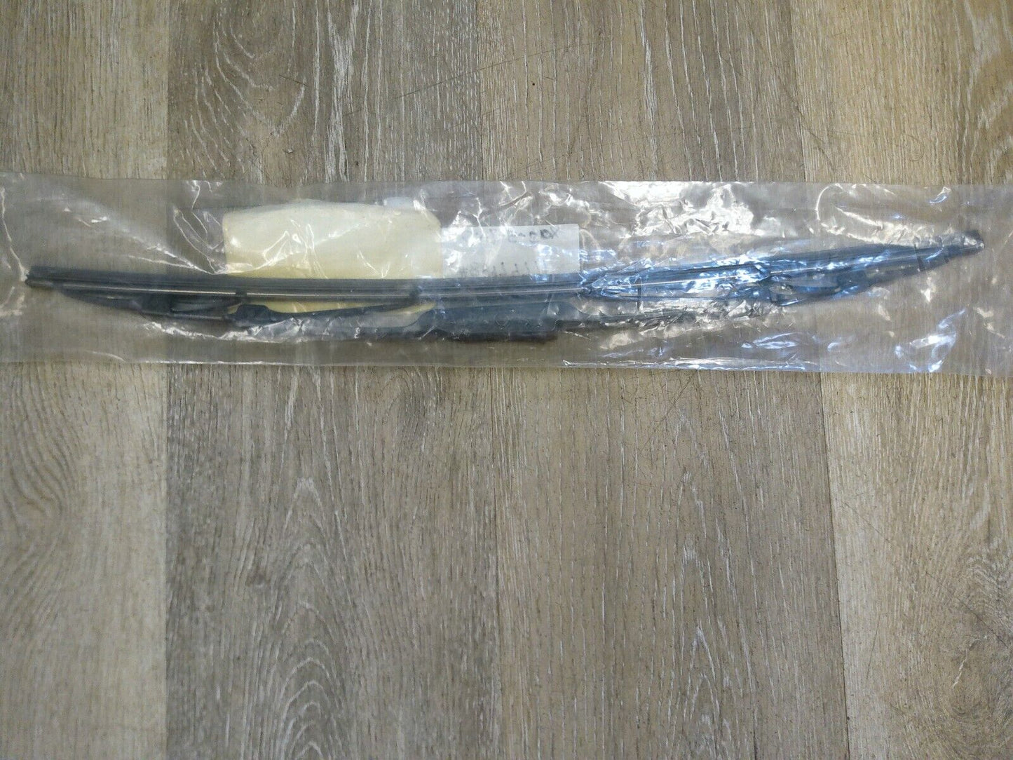 ACDelco GM Genuine Parts Windshield Wiper Blade 88974771 | CS12-E-BOX