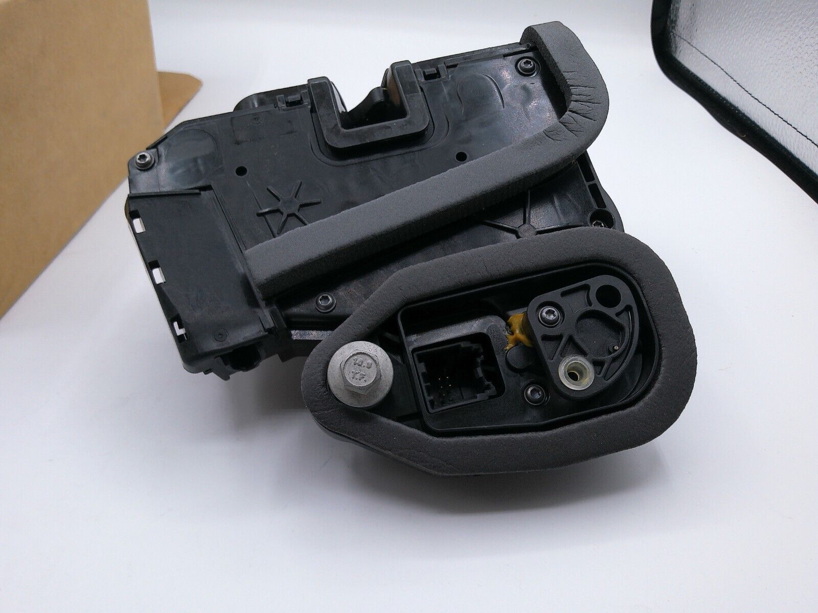 Genuine GM OEM Rear Left Door Lock Latch Actuator 13598381 | CS13-B