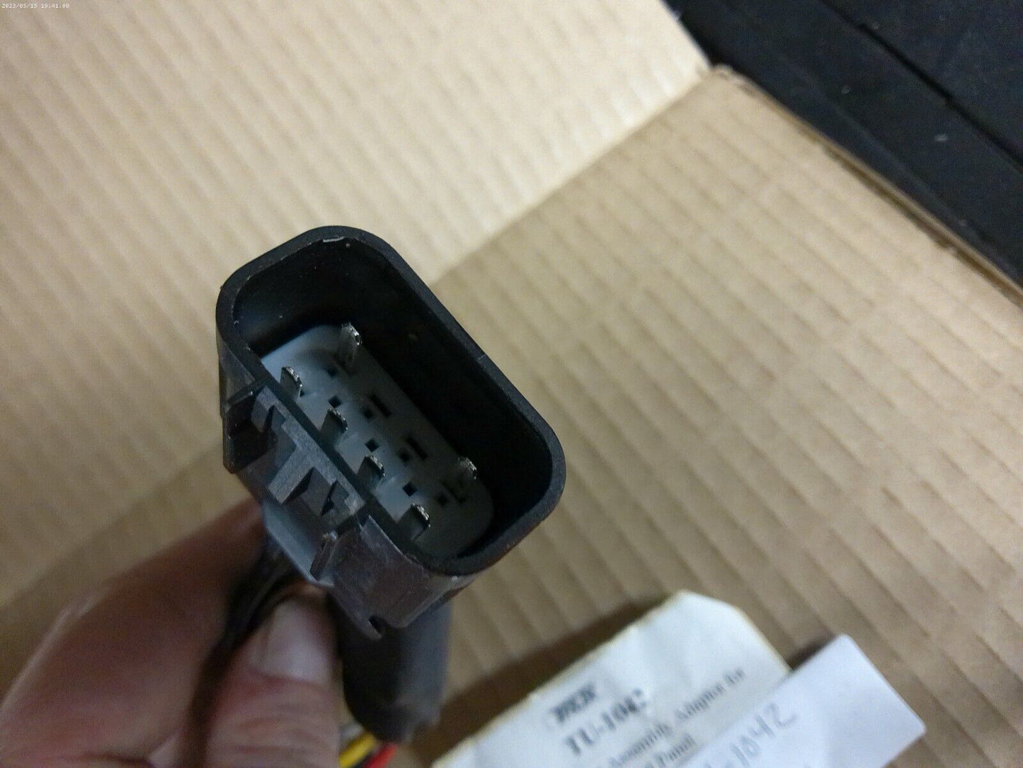 Trux TU-1042 Volvo Headlight Assembly Adaptor, For Instrument Panel | OS5-14