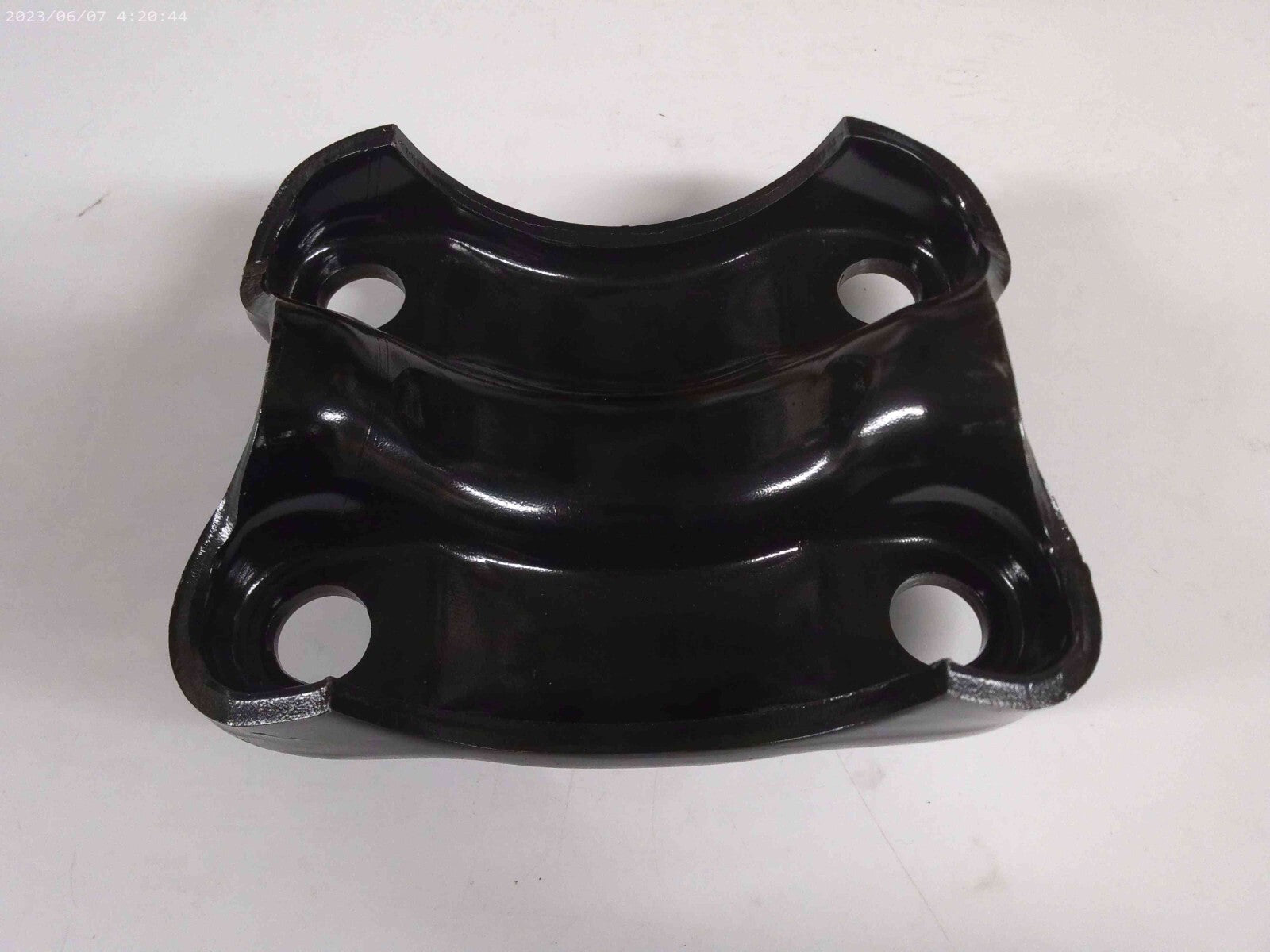 Genuine OEM GM U-Bolt Bottom Plate 15048187 | CS11-E