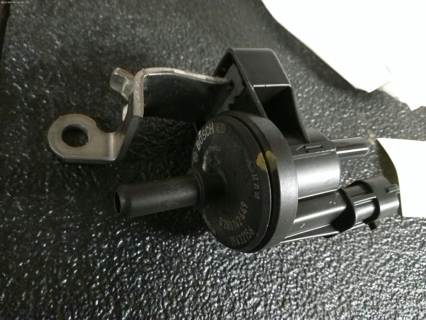 ACdelco Vapor Canister Purge Valve 12611801 | CS11-D-T