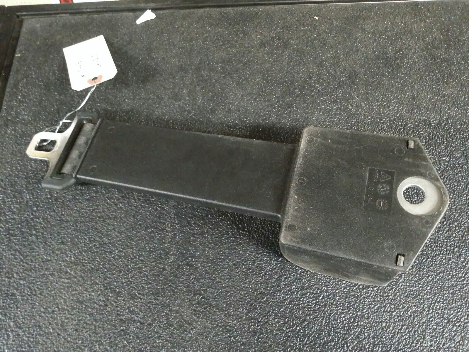 Genuine OEM Girardin Bus Seatbelt 13448 | CAVE15