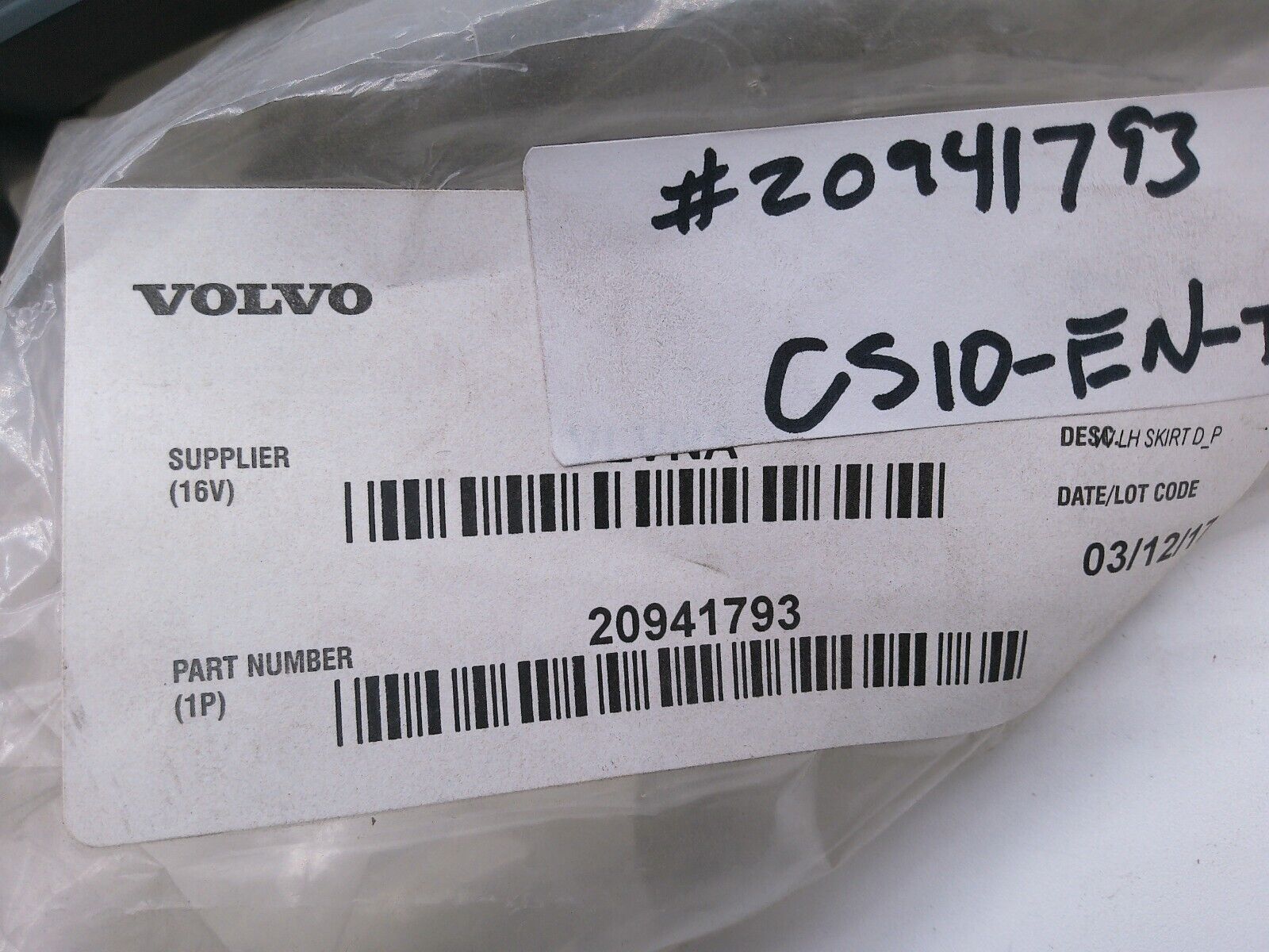 Genuine OEM Volvo 20941793 Extension LH Left Primed | CS10-EN-T