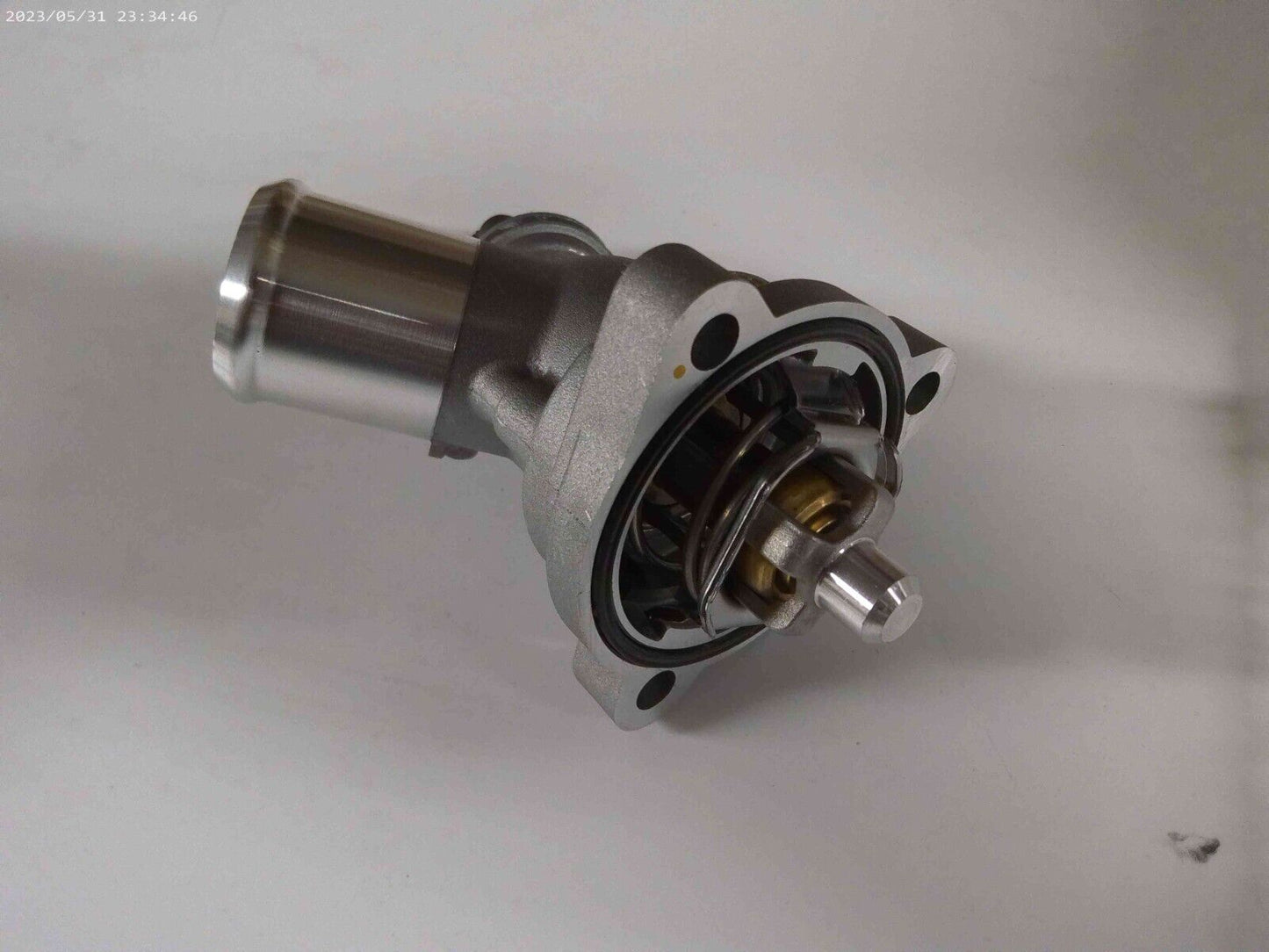 OEM GM Coolant Thermostat Unit 25199831 | CS15-F