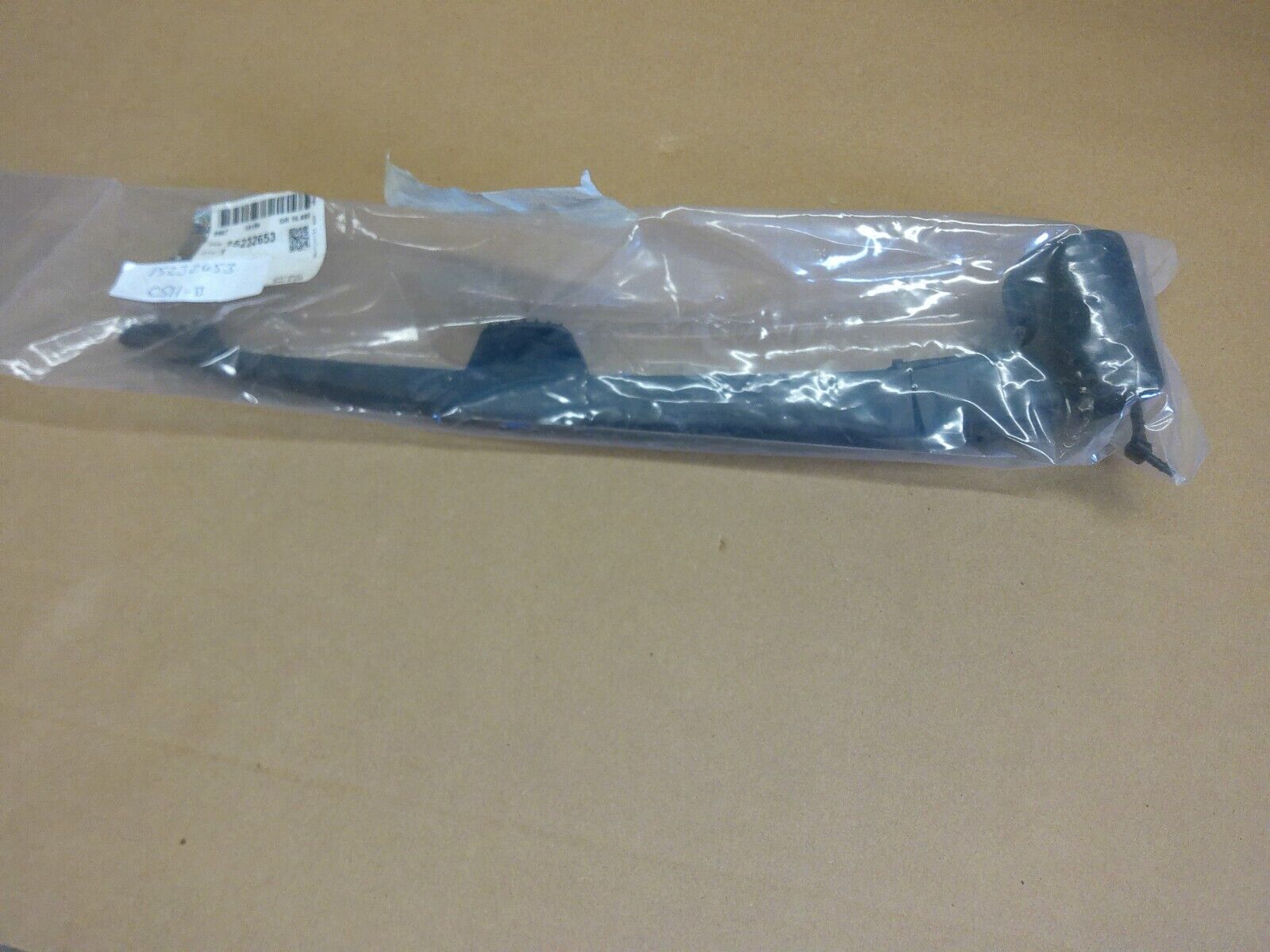 WINDSHIELD WIPER ARM REAR 07-09 TRAILBLAZER GENUINE OEM GM 15232653 | CS11-B