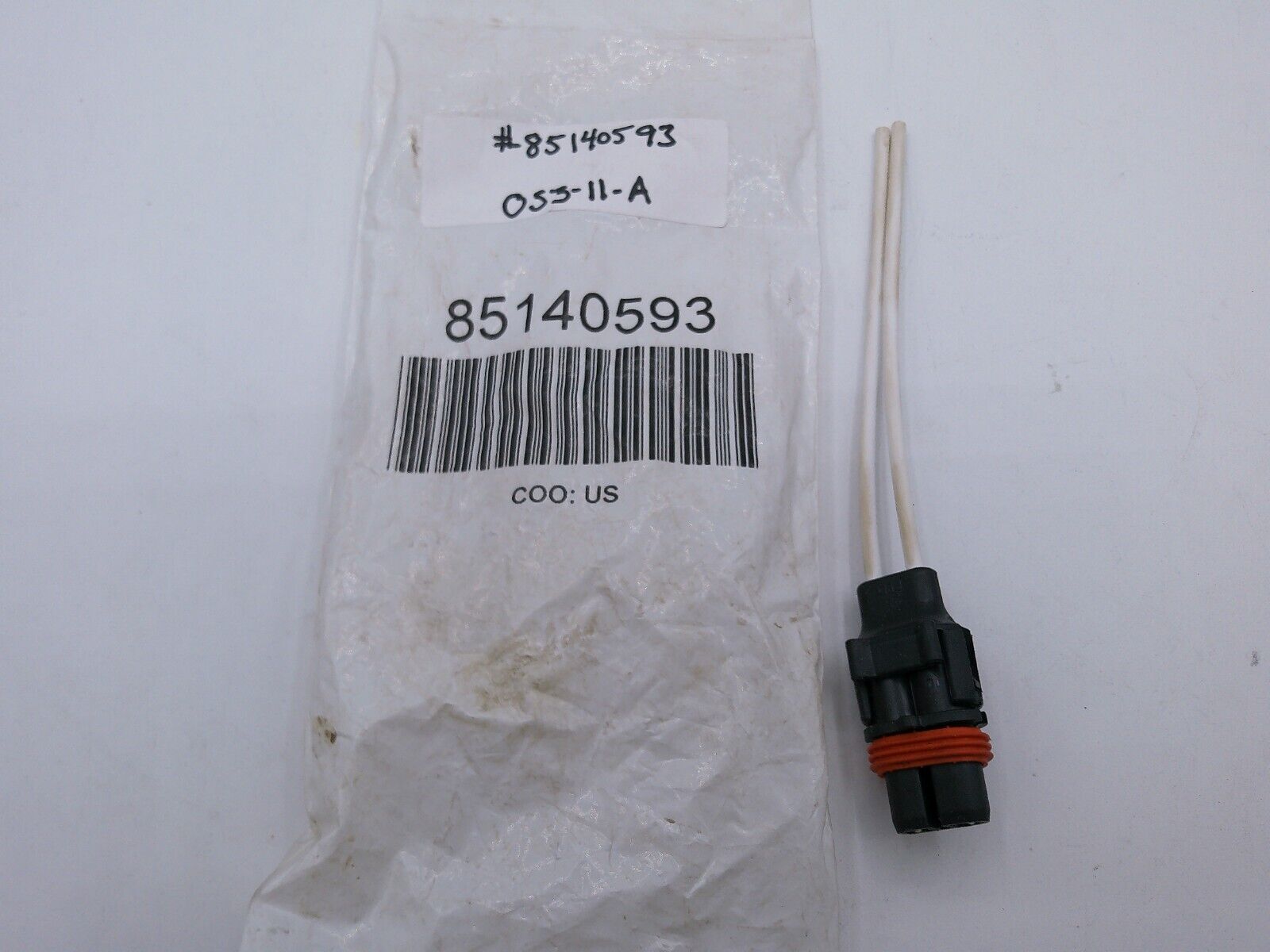 Genuine OEM 85140593 Connector for Volvo / Mack | OS3-11-A