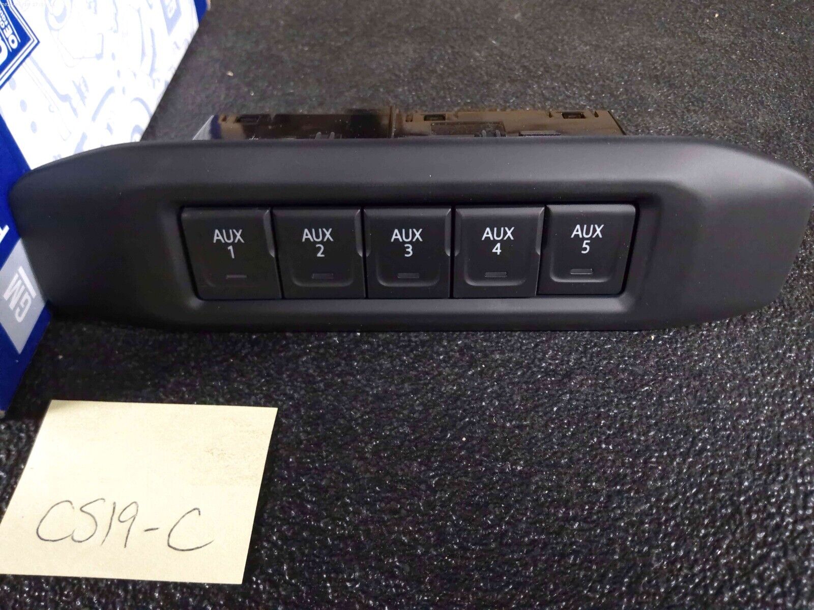 Genuine GM F (S)Switch Pkg 84726943 | CS19-C