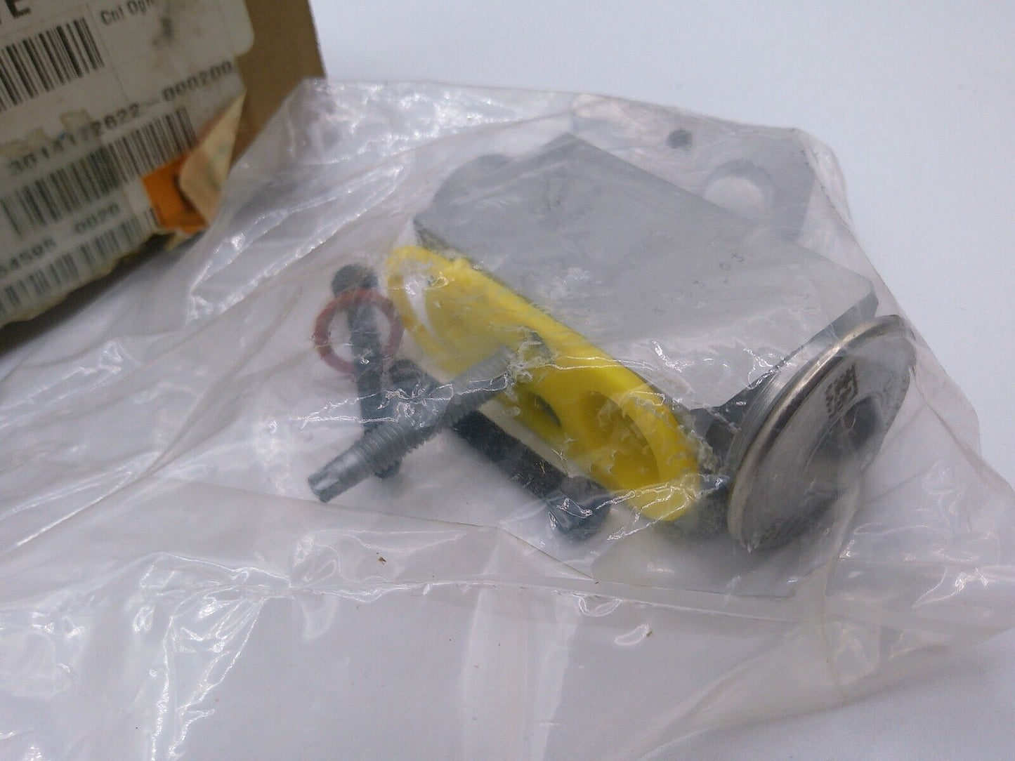 Oem VW A/C Expansion Valve 7B0-819-679-B | OS1-10-E