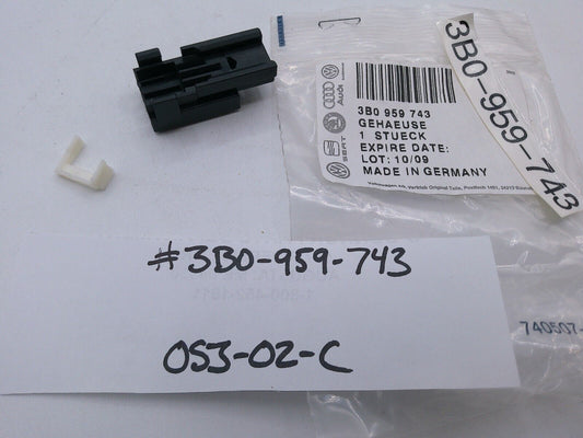 oem VW FLAT CONTACT HOUSING 4 PIN BLACK 3B0959743 | OS3-02-C